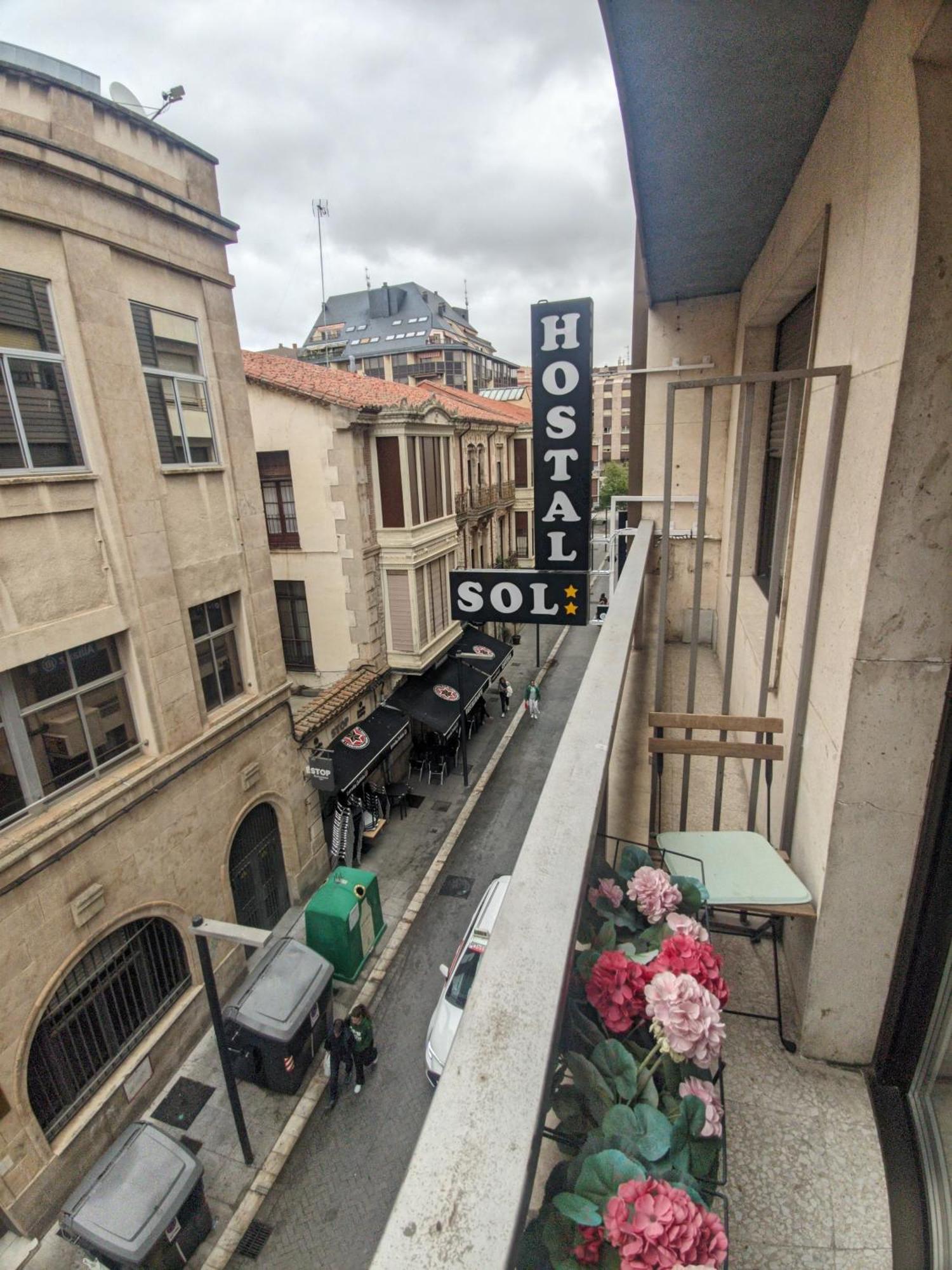 Hostal Sol Zamora Esterno foto